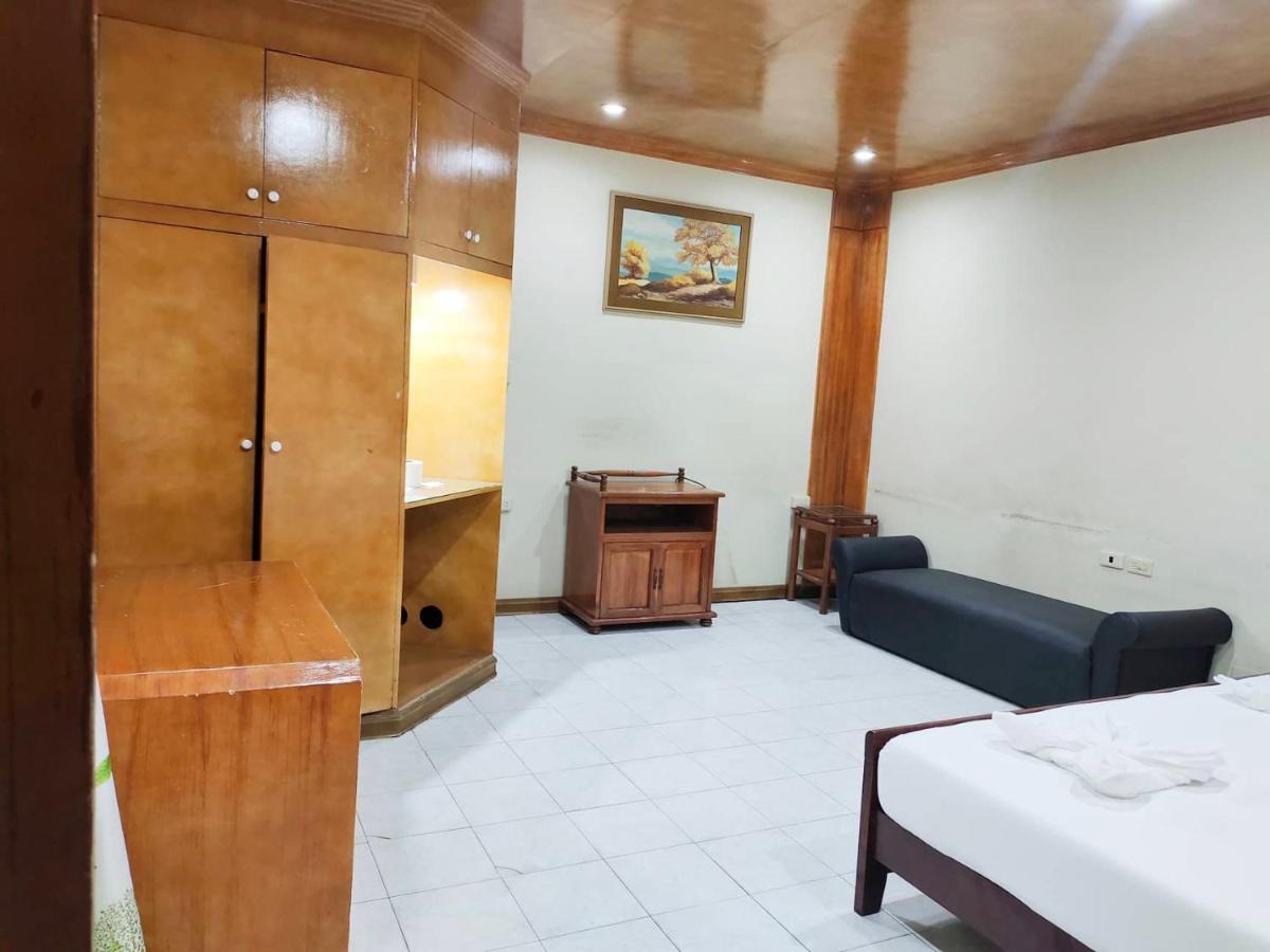 Parkview Hotel Cagayan de Oro Exterior photo